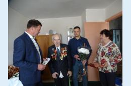 08.05.2022 Поздравления с праздником принимает участник войны Данила Терентьевич Мигунов | Администрация муниципального округа город Партизанск Приморского края Официальный сайт