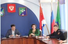 26.03.2026  На комиссии  - о контроле потребительского рынка и профилактике  преступлений в молодежной среде  | Администрация муниципального округа город Партизанск Приморского края Официальный сайт